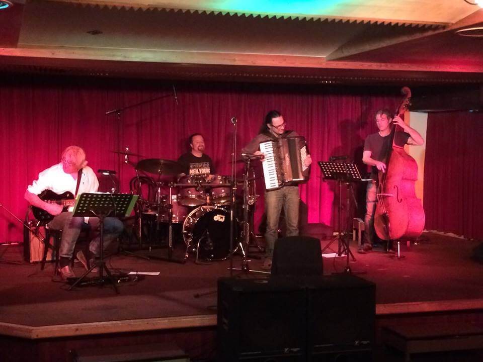 Jazz Compress Davis Wien